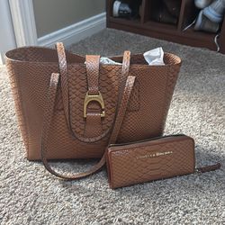 Dooney & Bourke Shannon Small Honey Tote