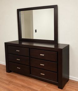 Price Very Negotiable - Dresser