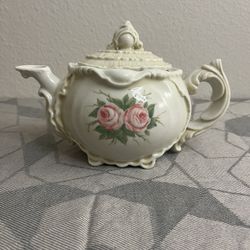 Crown Dorset "PINK ROSES"  Staffordshire England ~ Teapot
