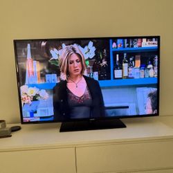 Samsung 55" Class J6200 (2016)