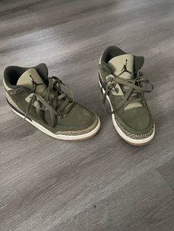 Air Jordan 3 Olive Green Sneakers