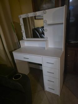 Vanity/desk for sale