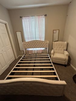 Queen Size Bed Set
