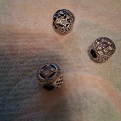 6 PANDORA BRACELET CHARMS ALL FOR $50 PICK UP IN SUN VALLEY 