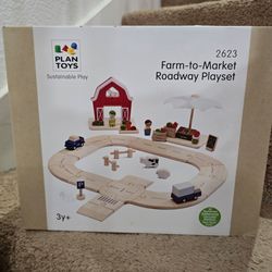 PlanToys® Wooden Farm to Market Roadway Playset Montessori Kids Farm Play
toy cars, toy car track, animals, girls, boys, imaginative fine motor proble