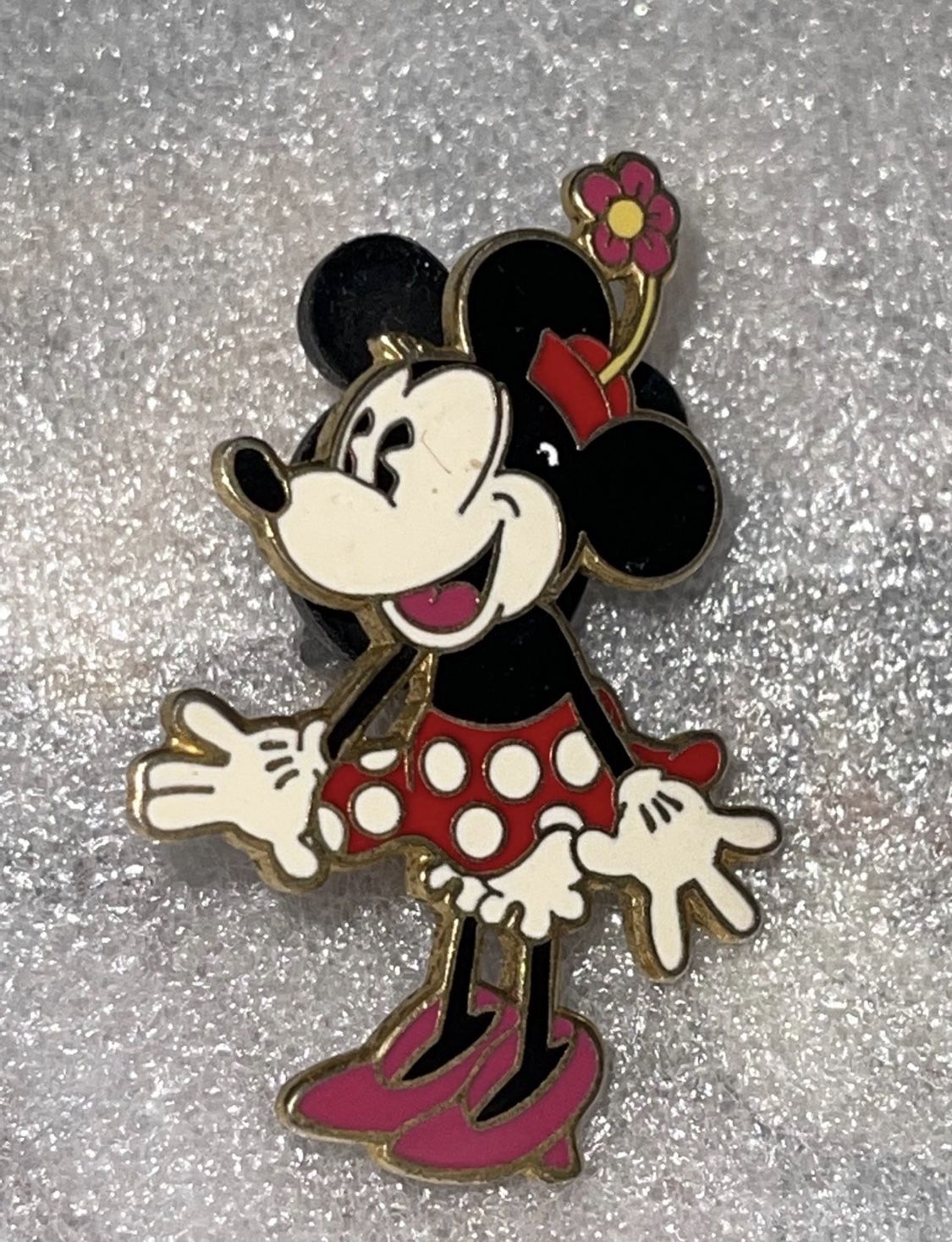 Disney Pin Minnie Mouse 2002!