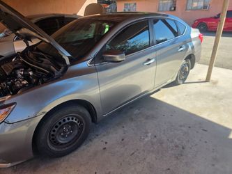 Nissan sentra 2016