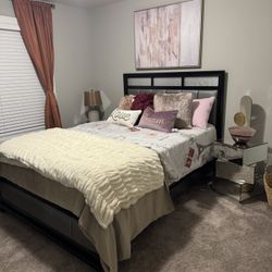 Queen Size Bed And Dresser