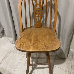 Wooden Swival Bar Stools X 4