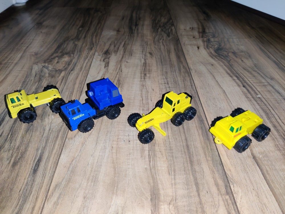 Vintage 90's Mini Tonka Trucks Set Of 4 ( One Is Plastic & 3 Metal )