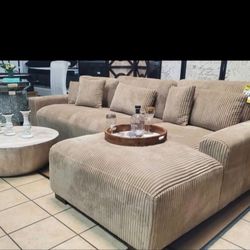 XL Sectional Sofa Brand New