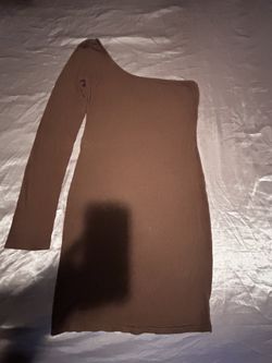 One sleeve brown dress