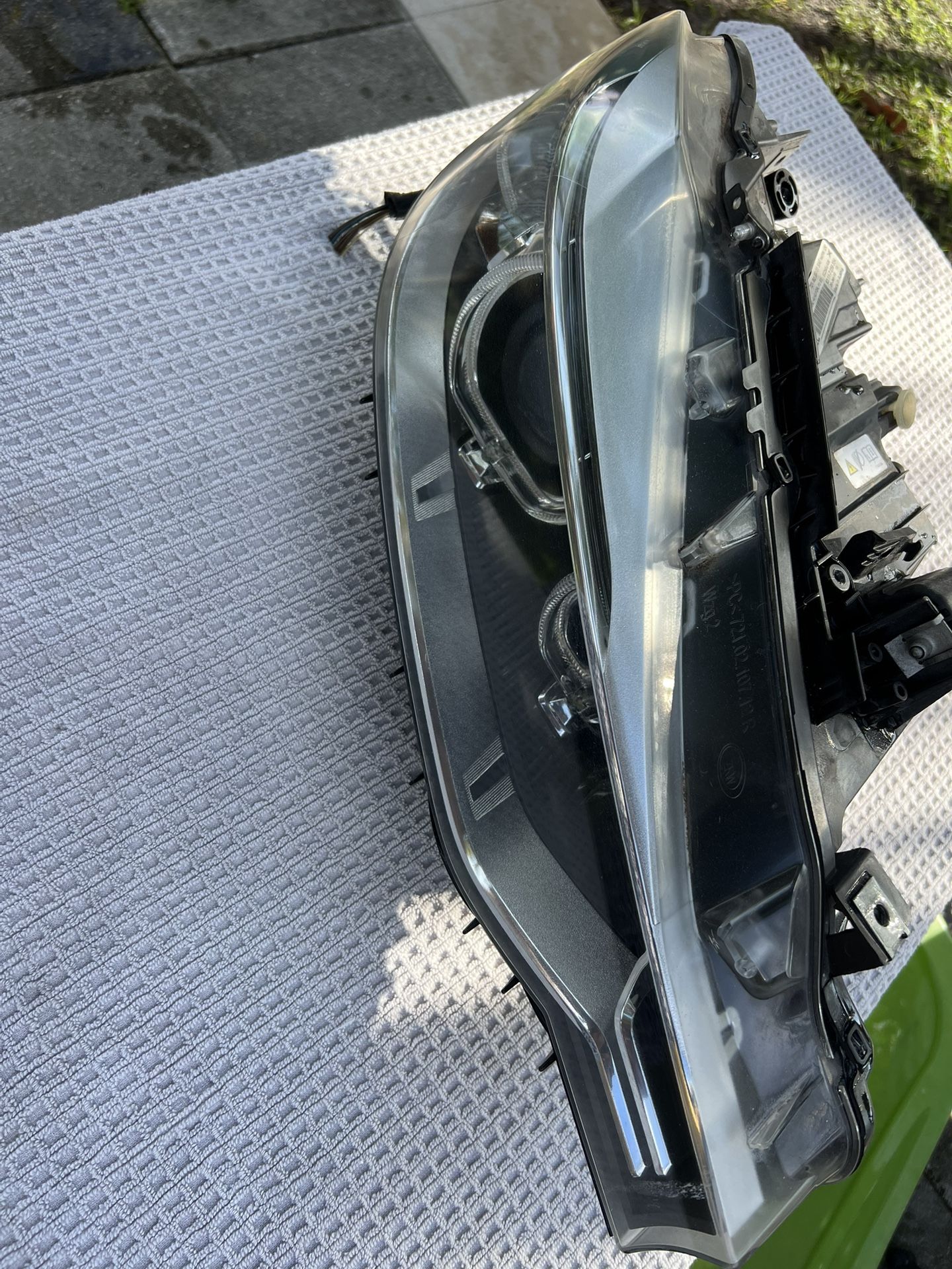 2012-2015 BMW 3series Headlight Oem