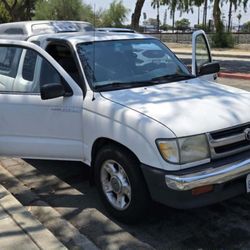 1999 Toyota Tacoma