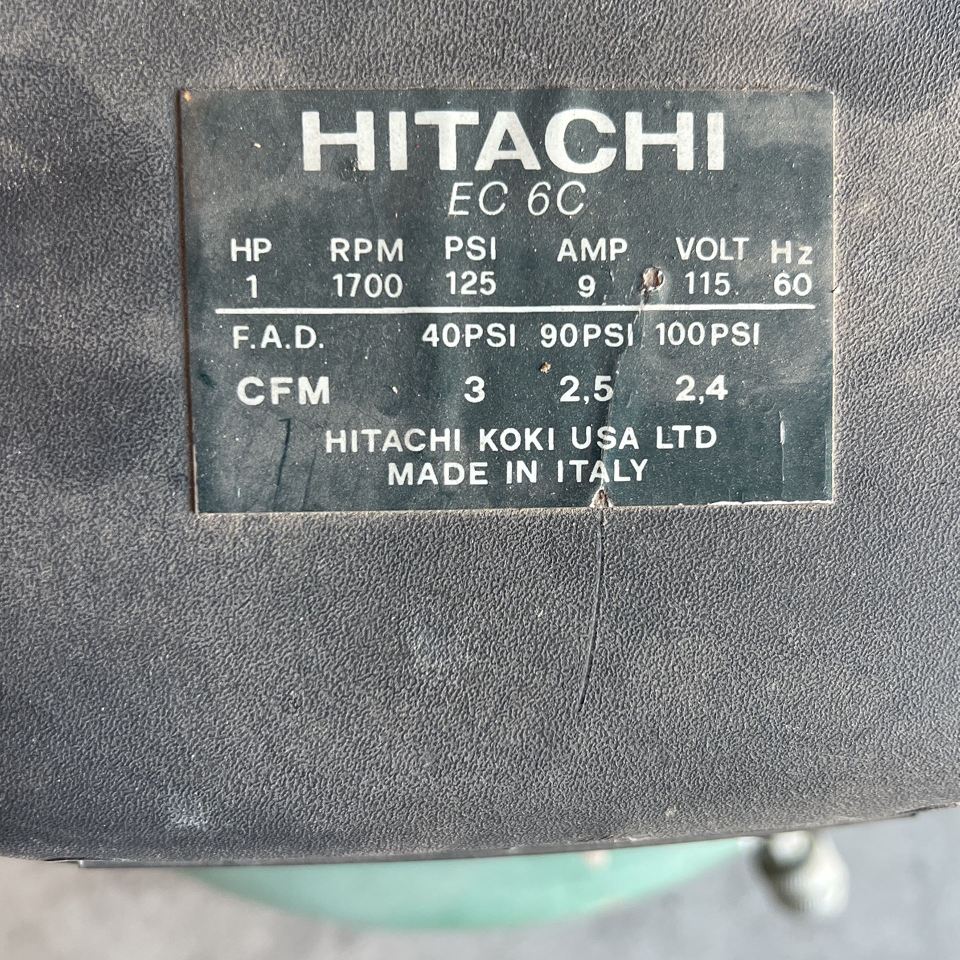 Hitachi air compressor