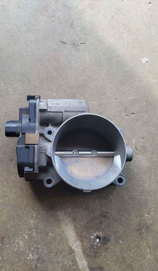 07 escalade throttle body 6.2