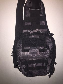 Chest bag / backpack smaller in person