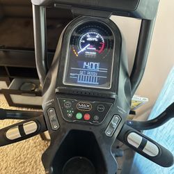 Max Trainer M 8 