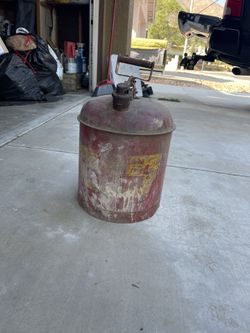 Vintage Gas Can 