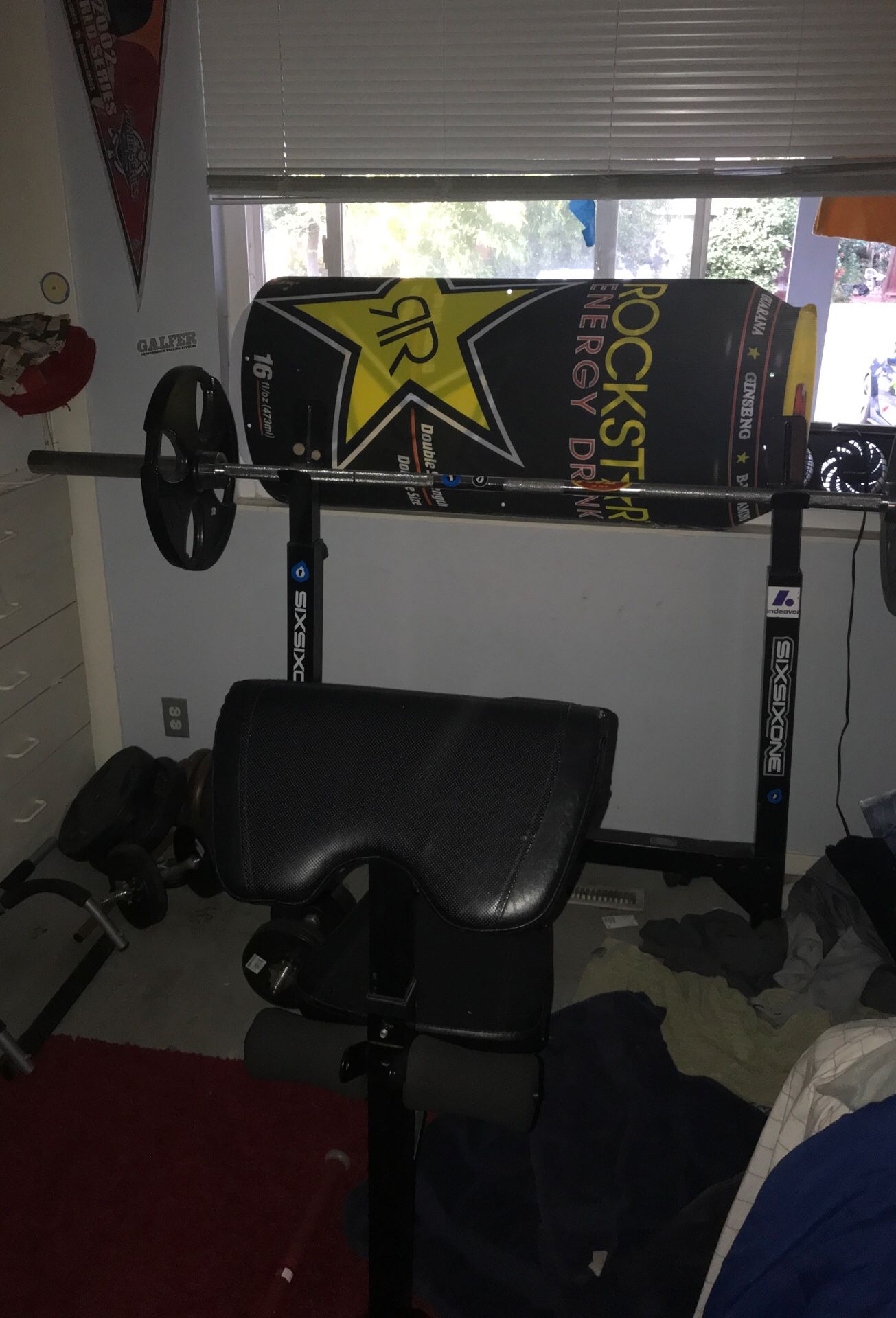 Weight bench and weights