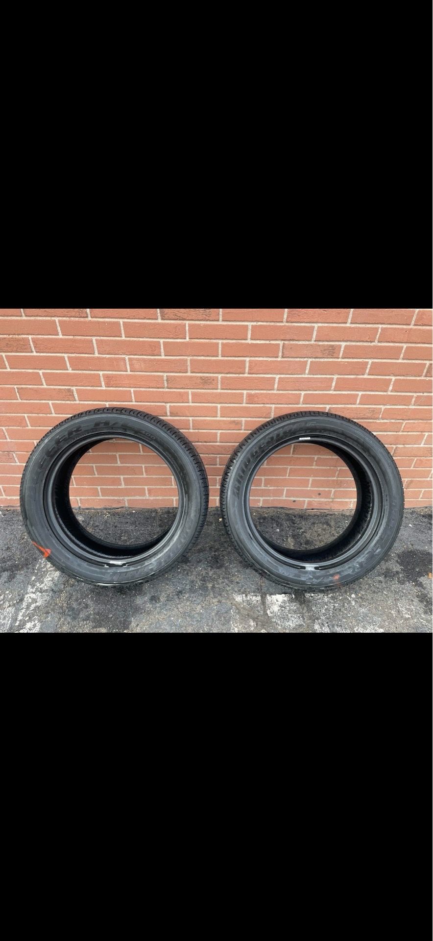 Pair of Bridgestone Dueler H/L 400 P265/50R20 All-Season Highway Tires – Excellent Condition (Set of 2)