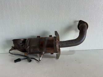 (6216) 21-23 Buick Envision Down pipe Front Exhaust 2021 2022 2023