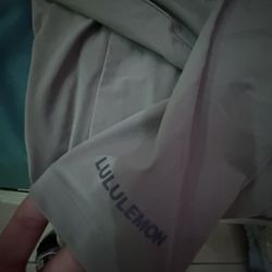 Lululemon Beige Windbreaker 