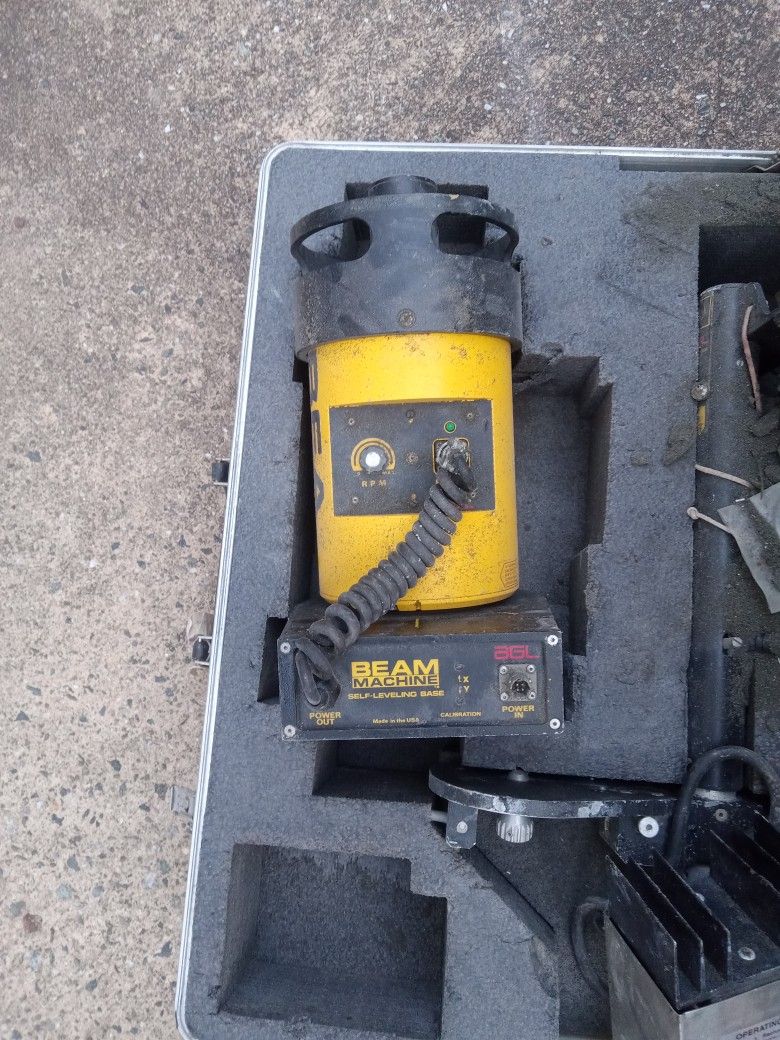 Self Level Beam Machine
