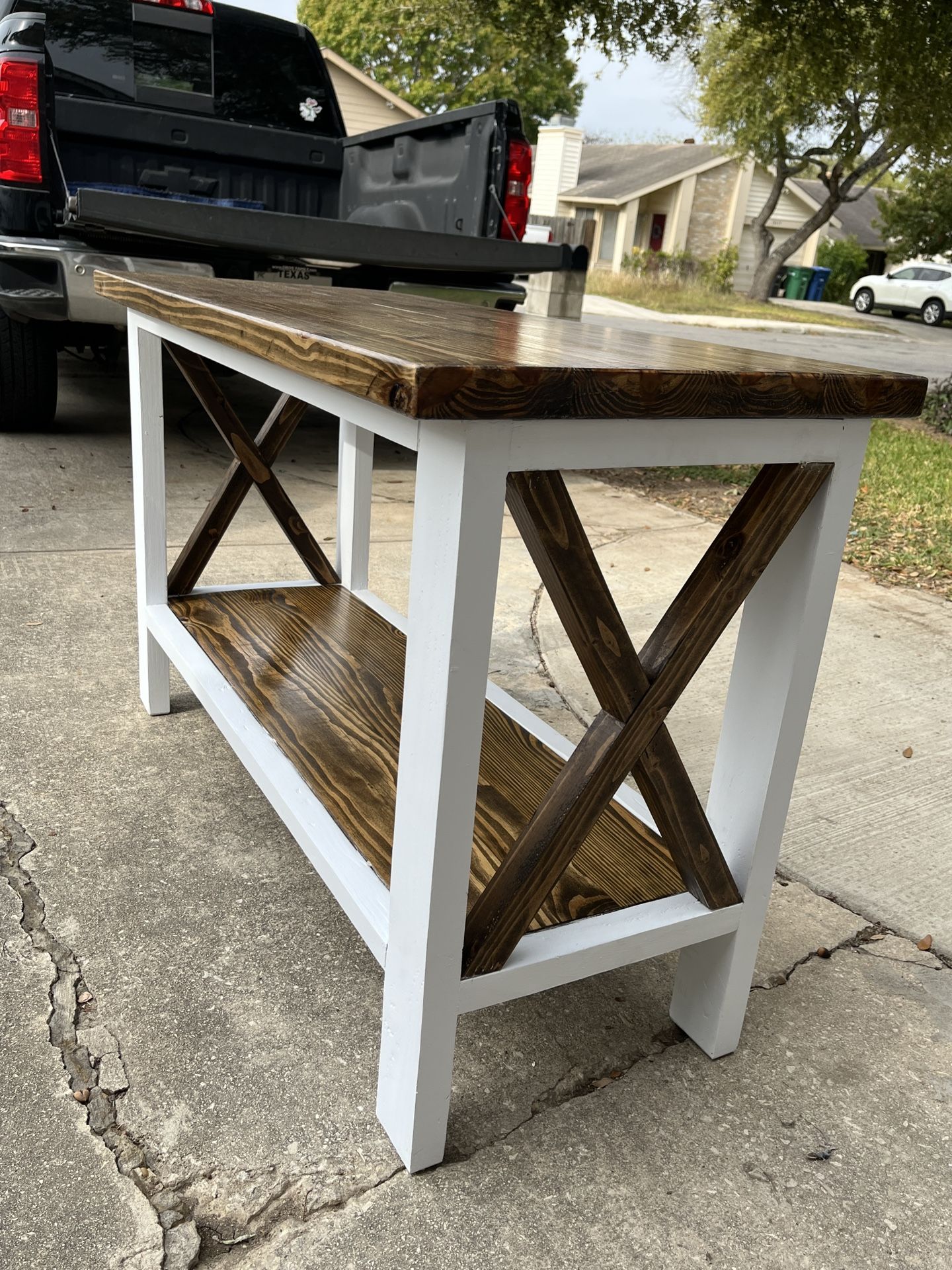 Entryway/ Console/TV Stand/ Buffet/ Media Console