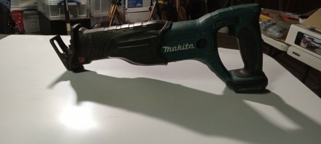 18v Makita Lxt Sawsall. Tool Only!