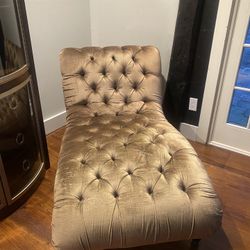 Velvet Chaise 