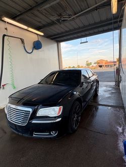 2013 Chrysler 300c Luxury Series
