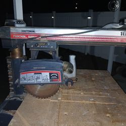 Crafts Men Radial Saw