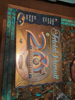 Parker Brothers Trivial Pursuit 20th Anniversary Edition Family Game - Complete