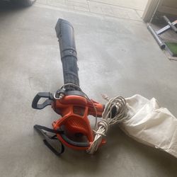 Black And Decker Leaf Blower/Vacuum. Electric, With Cord.