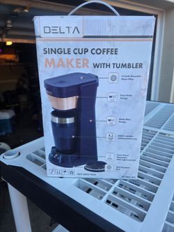 Single cup coffee maker
