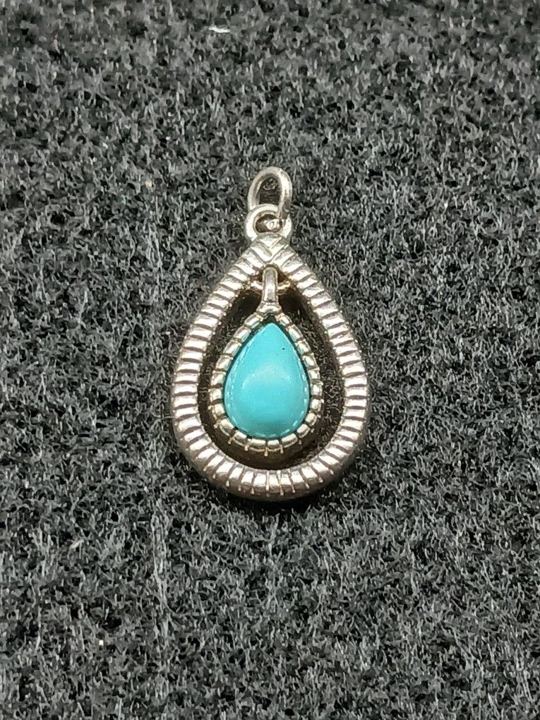 925 silver turquoise teardrop pendant