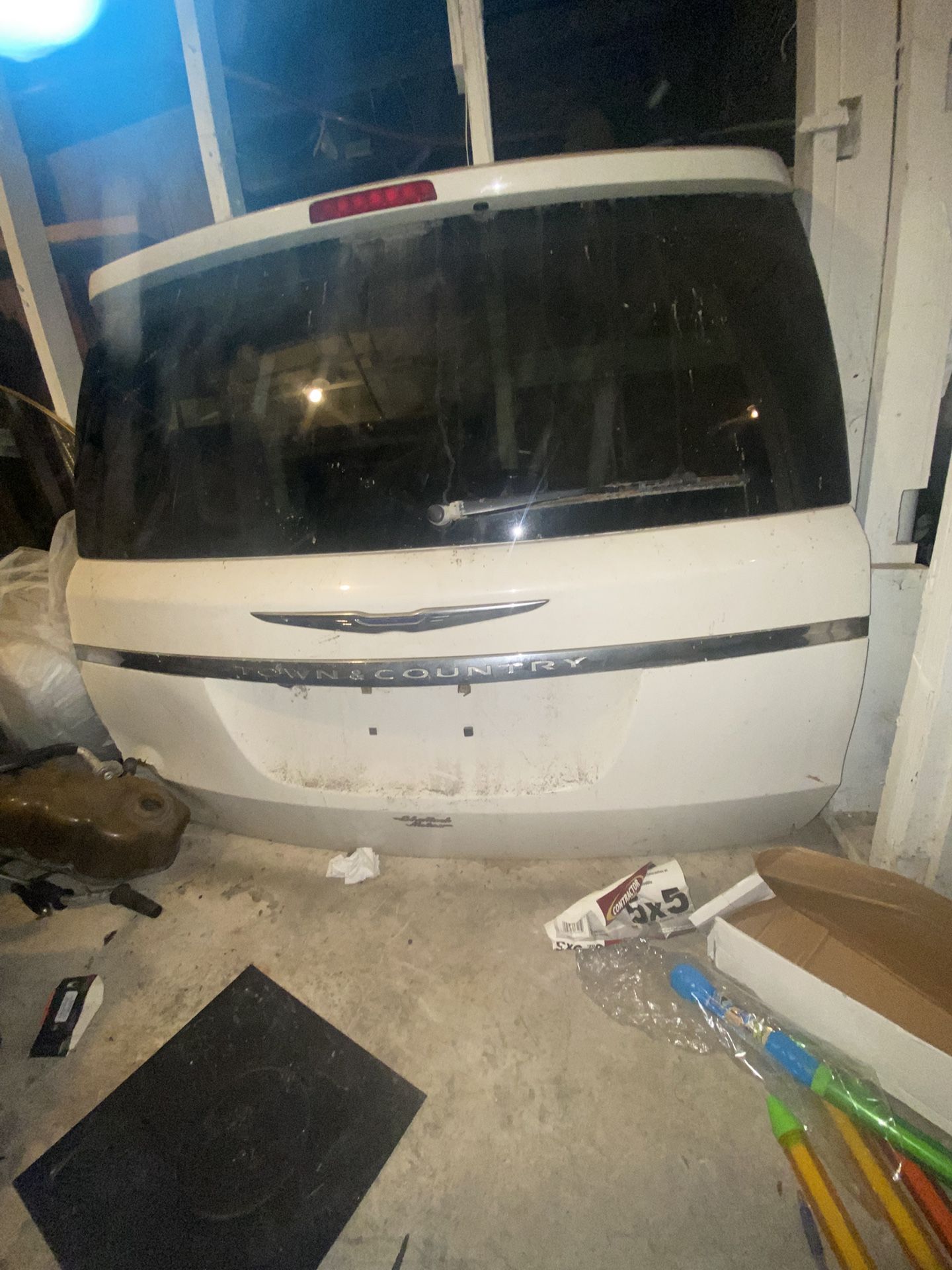 Chrysler 2010 Little Damage