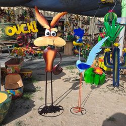 🐸Unique Cartoon Yard Art🦩Exclusive Pieces Only🔥Metal Art +POTTERY🪴