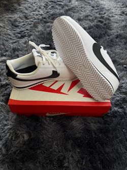 Nike Cortez 5.5Y