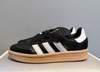 Adidas Samba XLG Men’s size 7.5/Women’s size 8.5
