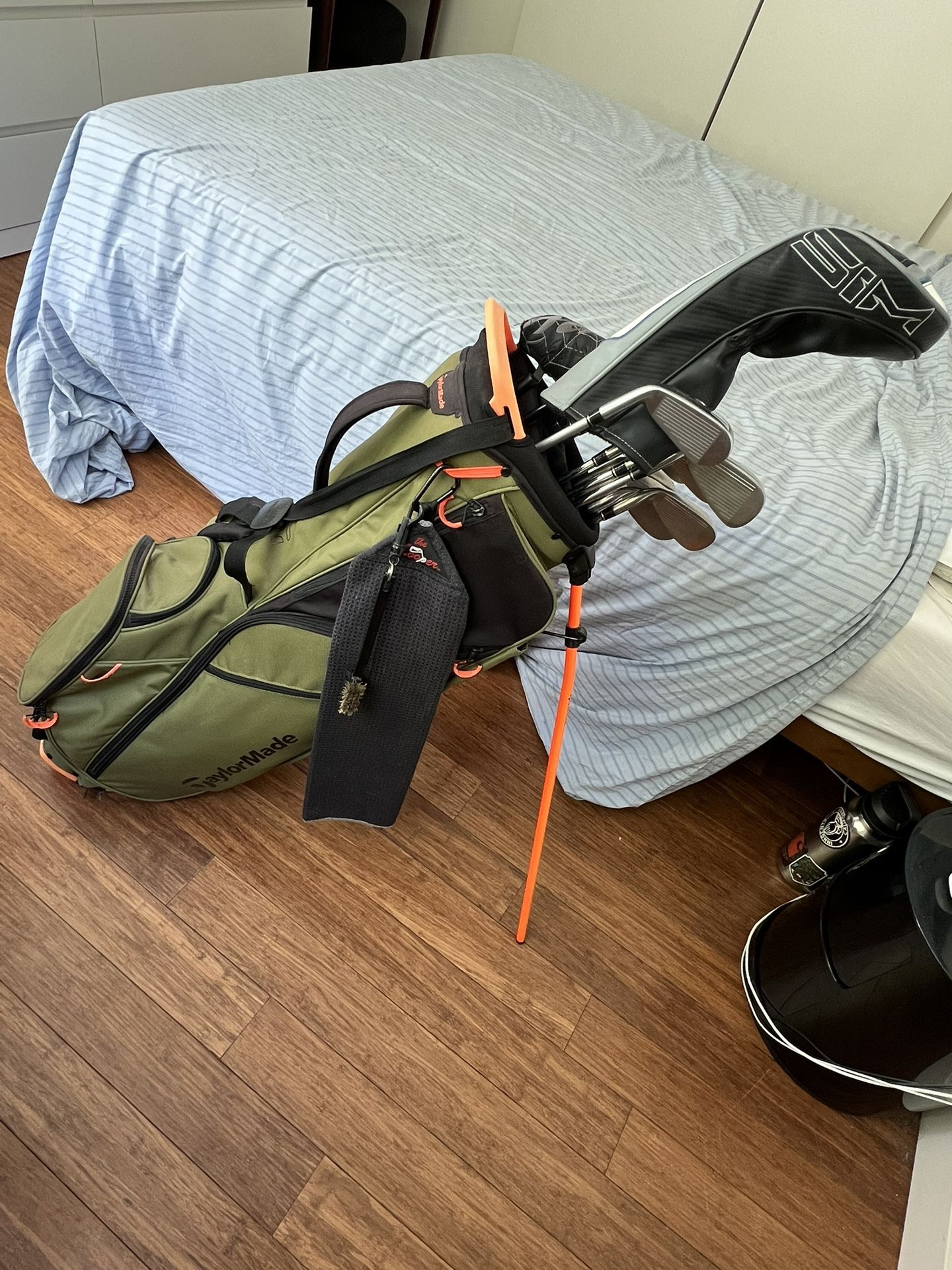 (Almost) Complete Taylormade Golf Set