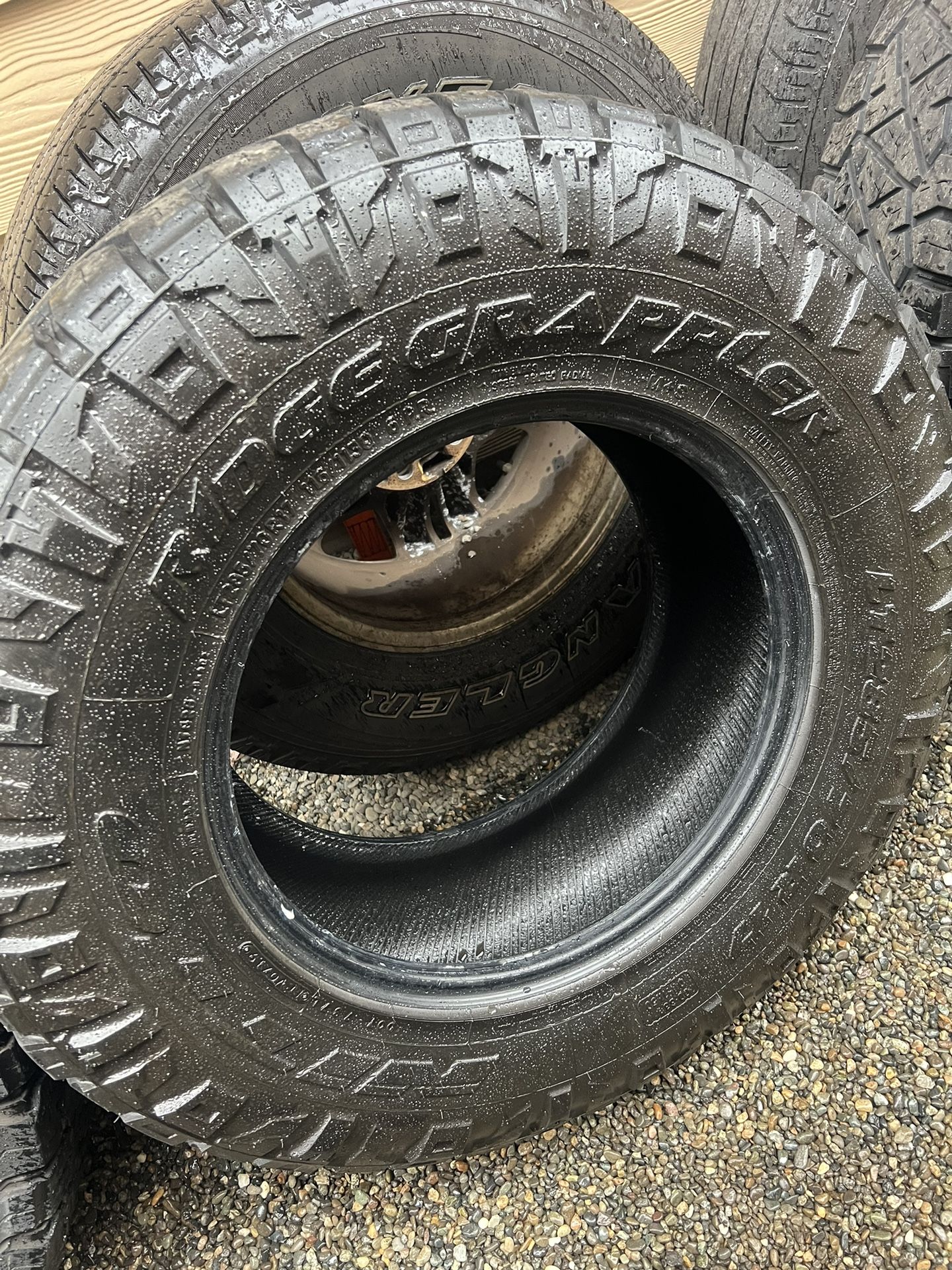 285/70/17 Nitto Ridge Grappler Tires for Sale in Everett, WA - OfferUp