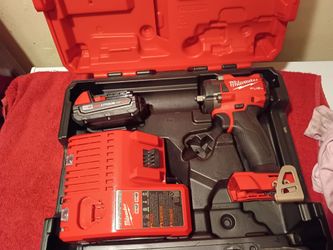 M18 MILWAUKEE FUEL 3/8 impact wrench kit $$250