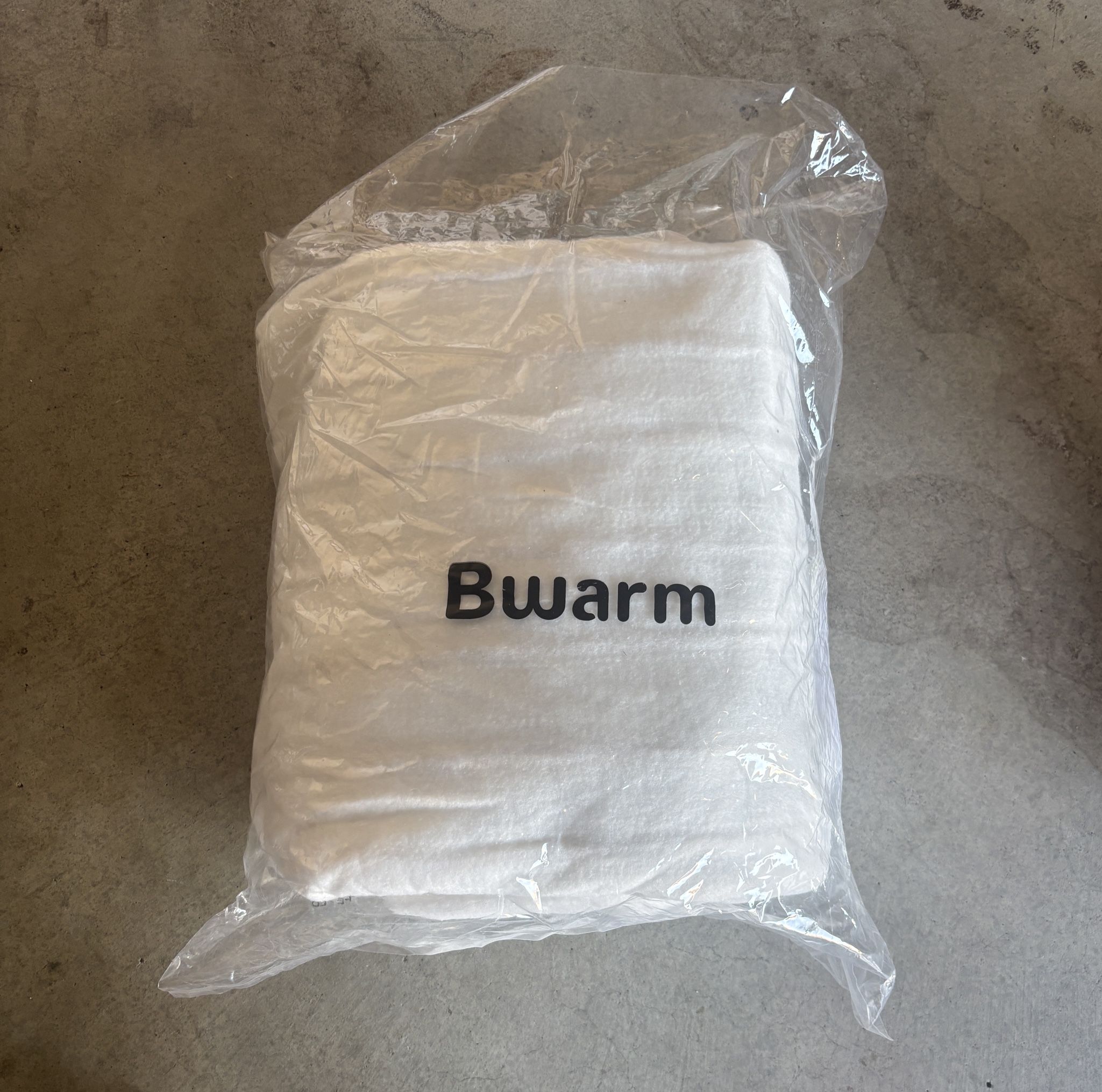 New Queen size electric heated mattress pad