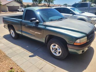 1999 Dodge Dakota Sport