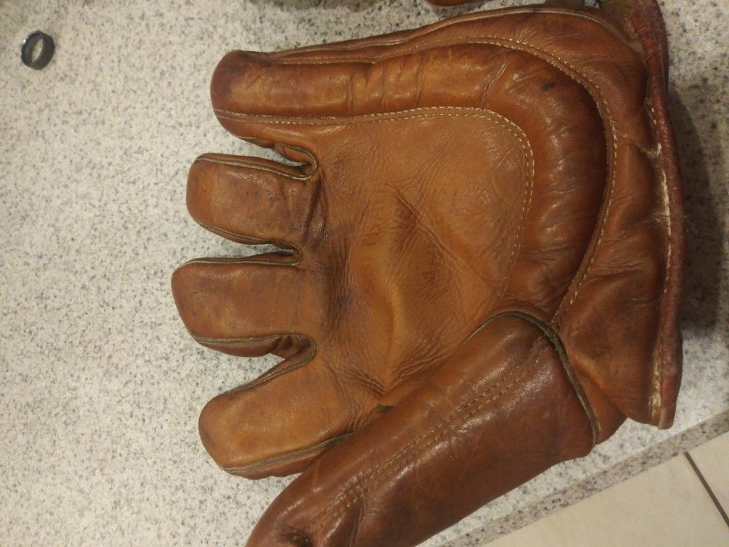 Vintage Softball Glove