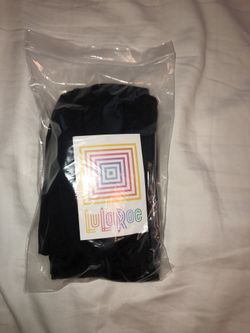 Black LulaRoe Leggings (RARE)