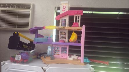 Barbie Little People Doll House