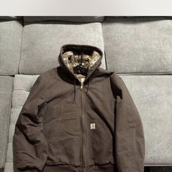 Brown Vintage Carhartt Jacket Camo lining 